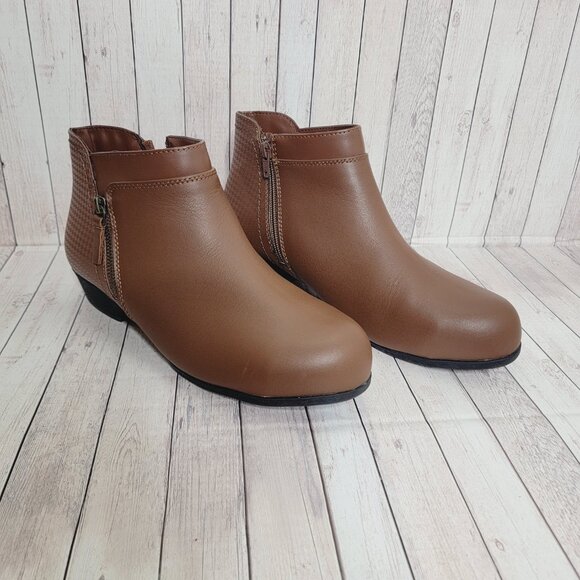 Rockport Works RK752 Carly Work Safety Toe Bootie Women Brown Size 10 - Picture 1 of 7